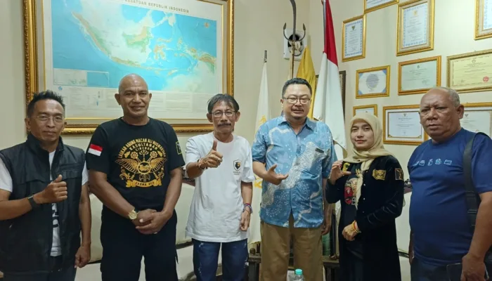 Siap Bentuk Posko Bersama, Kolaborasi Kemanusiaan : Laskar Macan Ali dan SMSI Cirebon Siap Kirim Bantuan ke Korban Bencana Sumatera